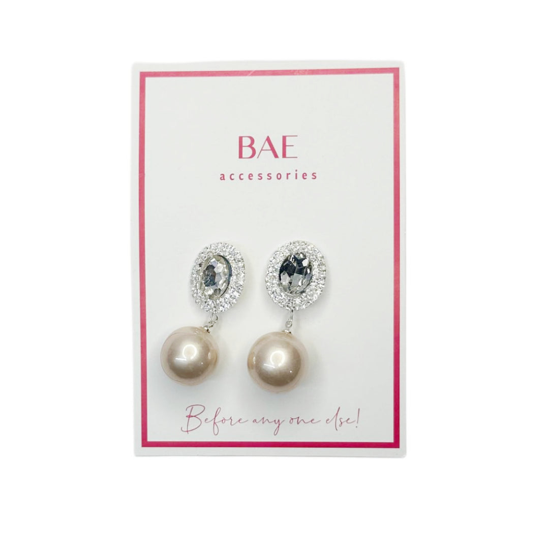 Faceted Crystals with Preal Earings