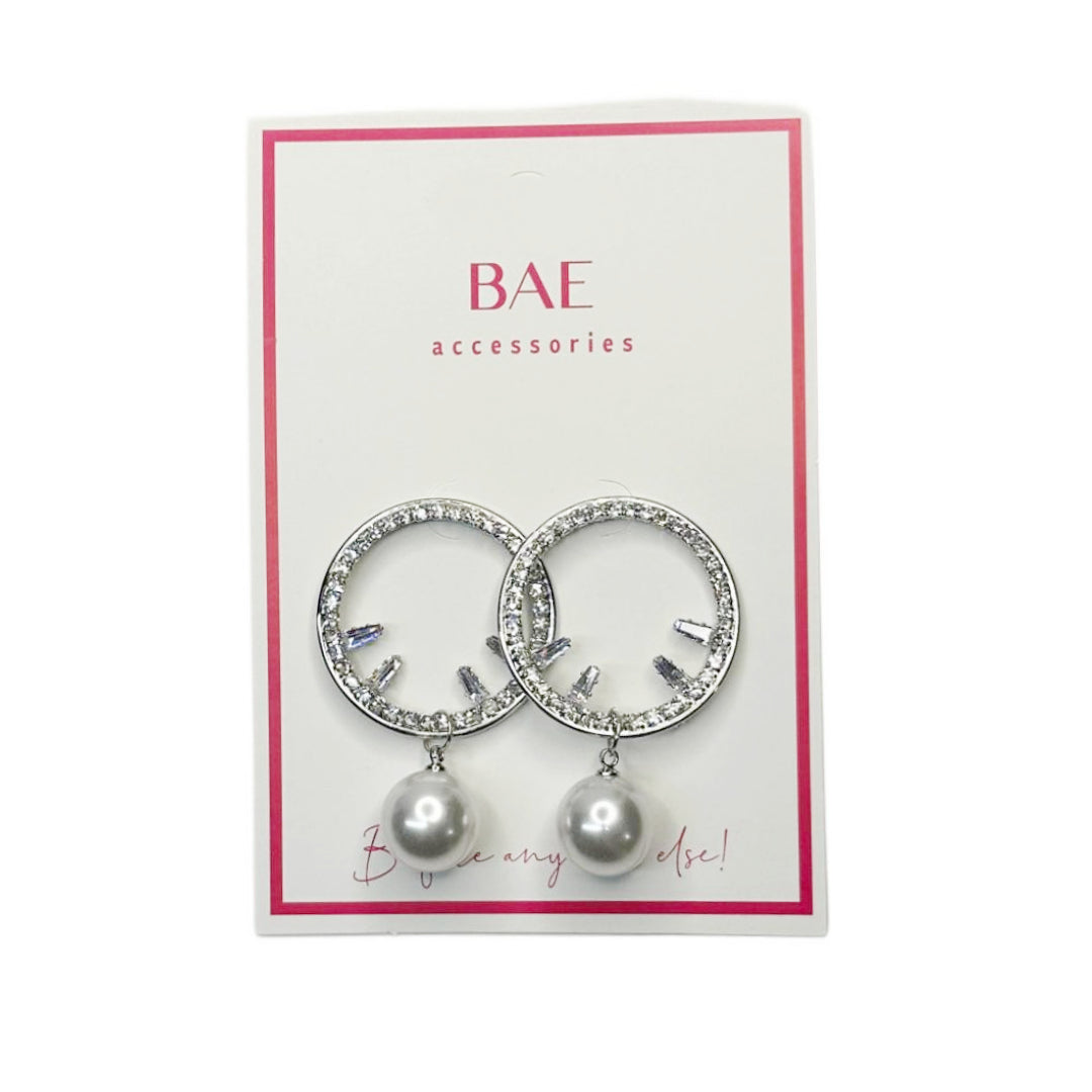Maxi Pearl Round Earrings