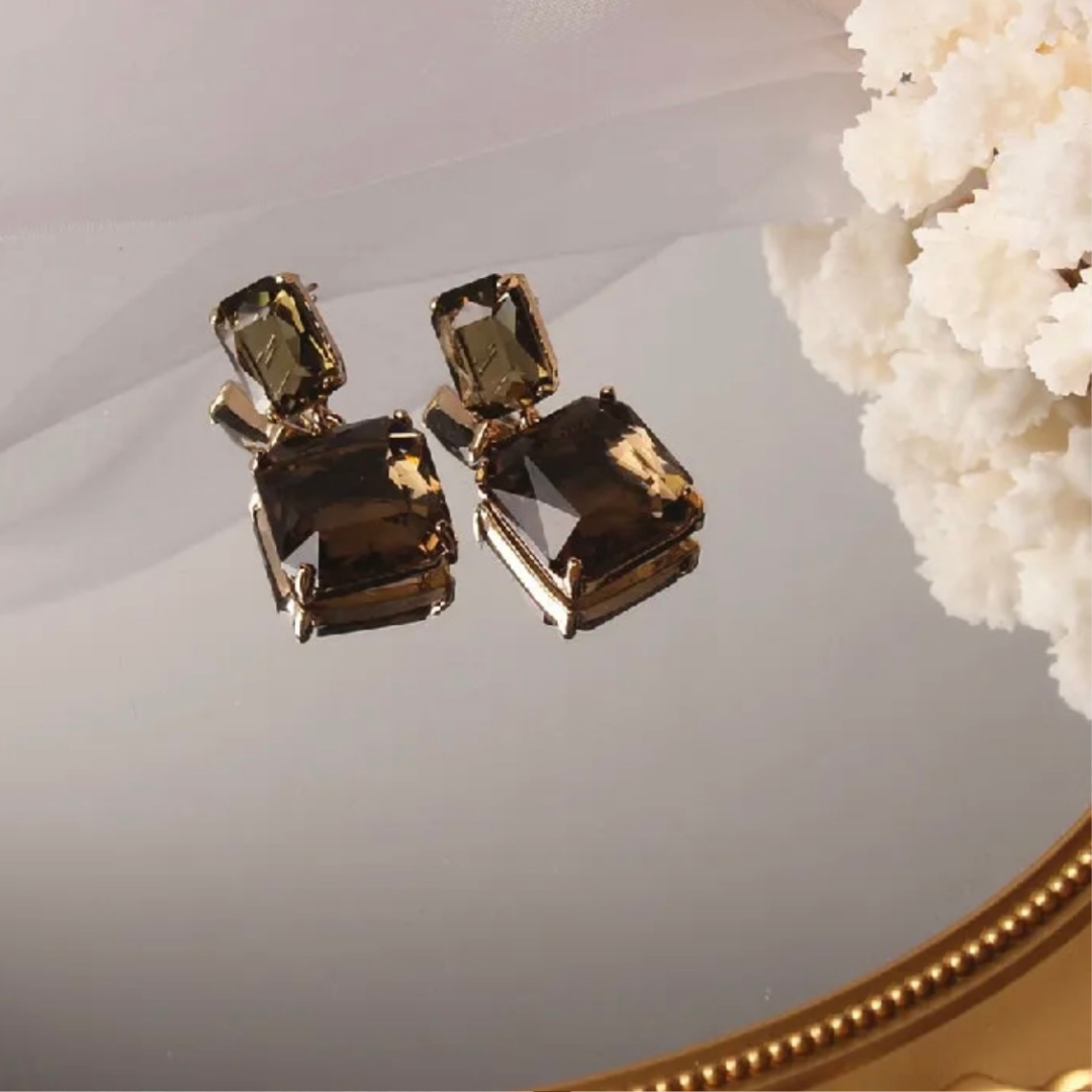 Square bead earrings - THE BAE
