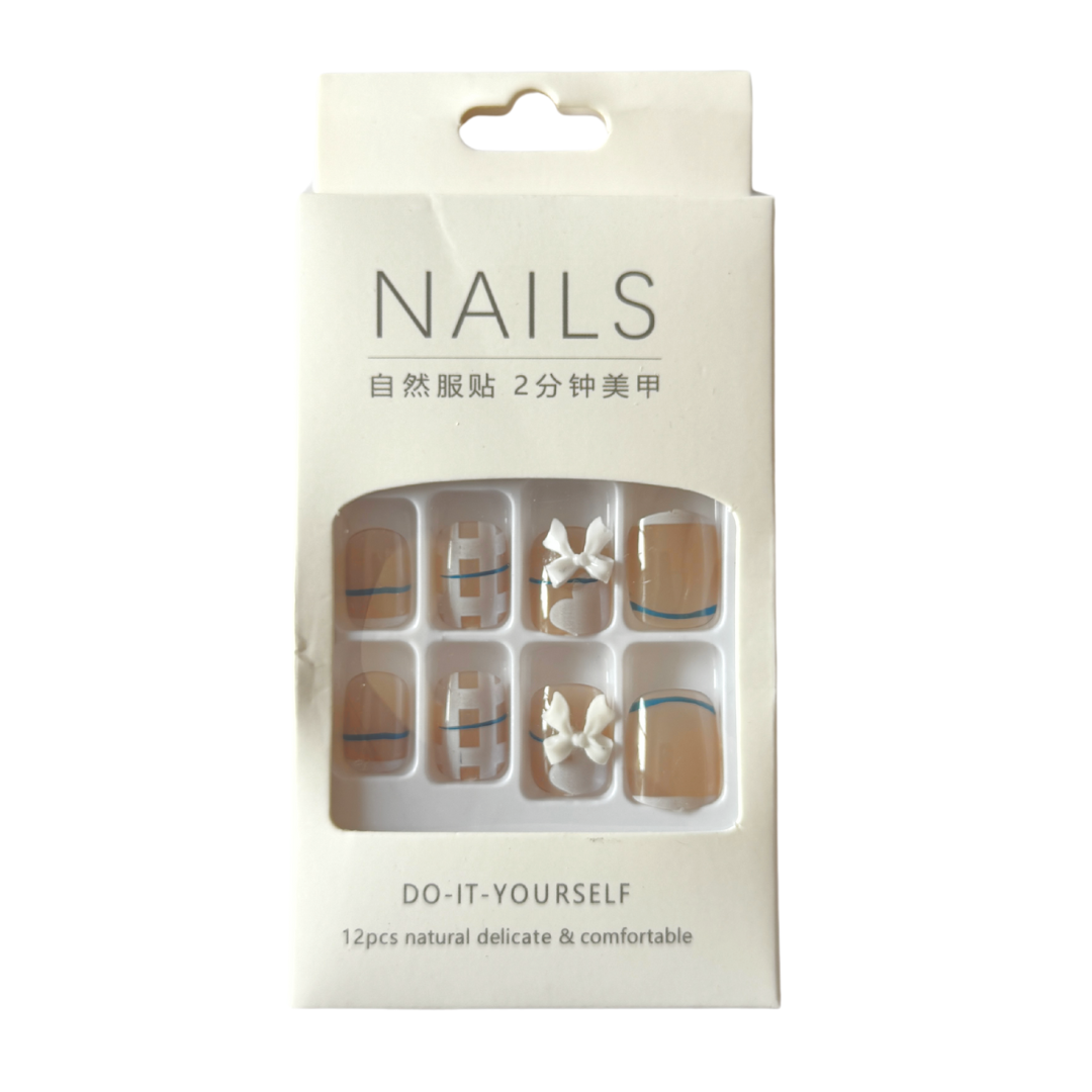 French Tip Vegan Faux Nail Set