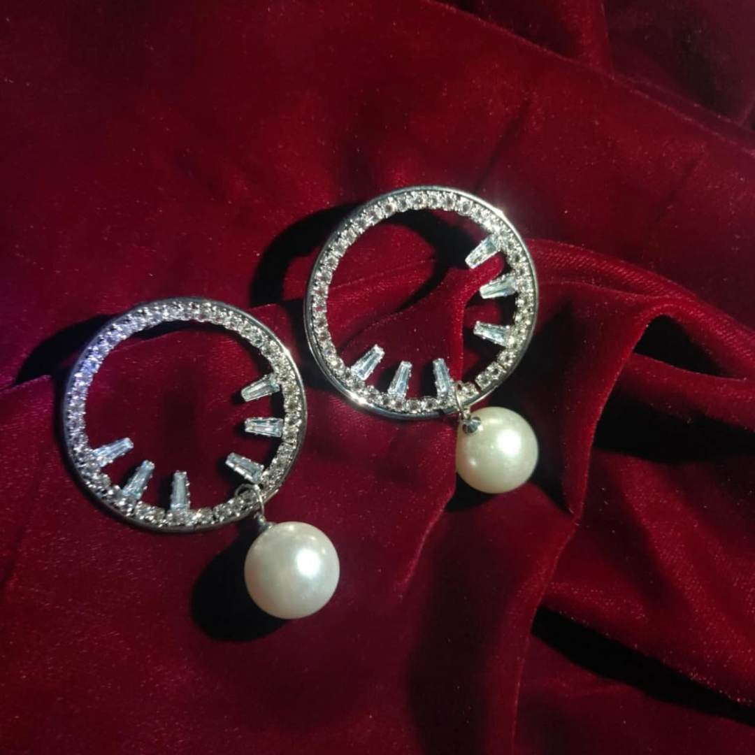 Maxi Pearl Round Earrings